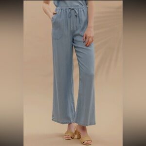 079b- Chambray Wide-Leg Pants